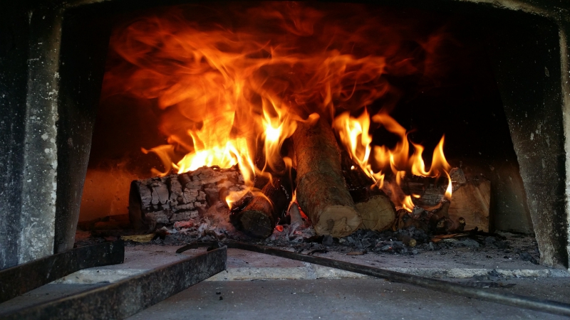 pizzeria-BOUYON-min_wood-fired-oven-1960099